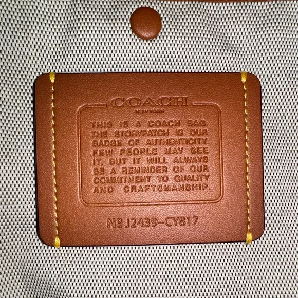 Coach Juliet Shoulder Bag 38 with Pins - Picture 5 of 6